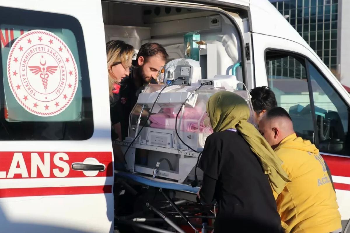 Erken Doğan Bebek Van’a Sevk Edildi