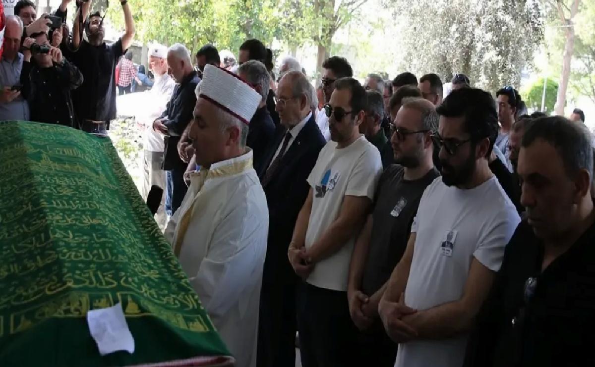 Ersun Yanal’ın Babası Ural Yanal Son Yolculuğuna Uğurlandı