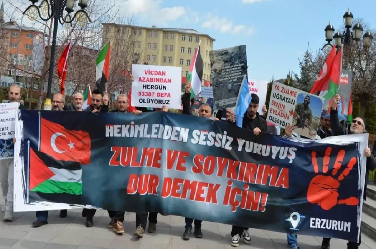 Erzurum’da hekim ve sağlıkçılar 75 haftadır Gazze için yürüyor