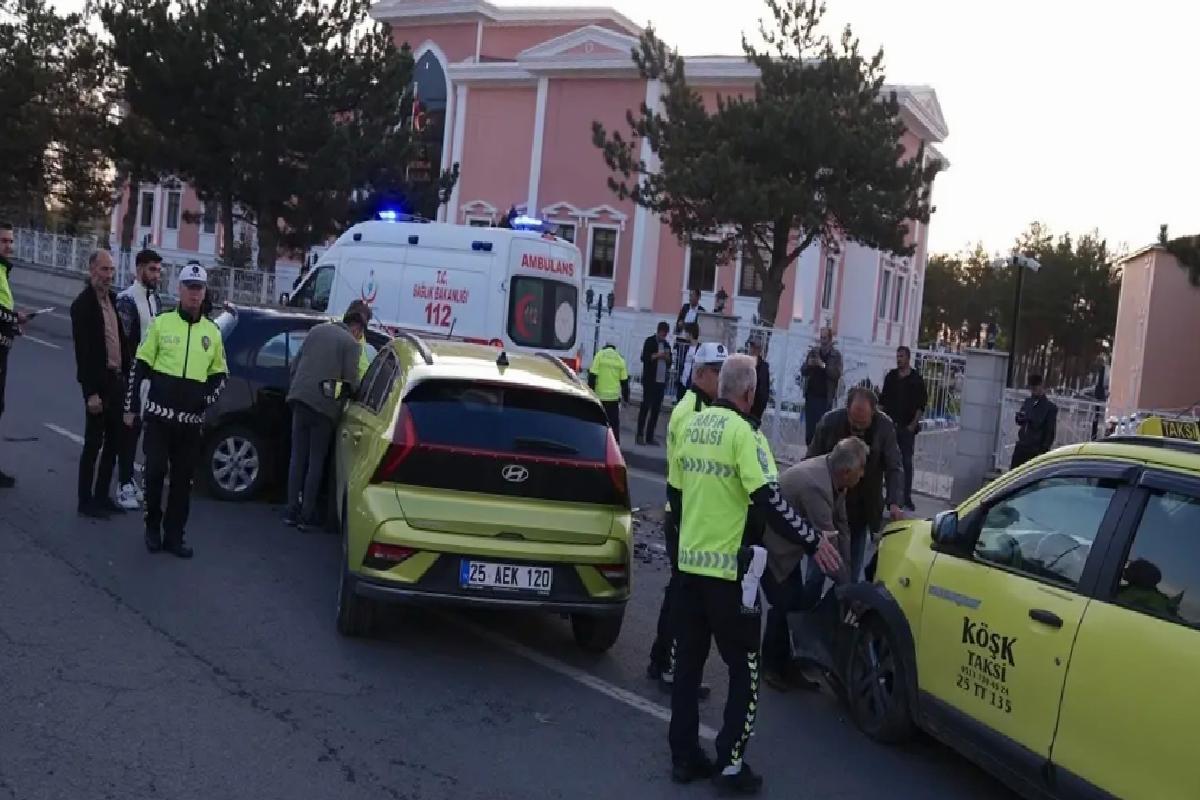 Erzurum’da Ters Yöne Giren Araç Kazaya Neden Oldu