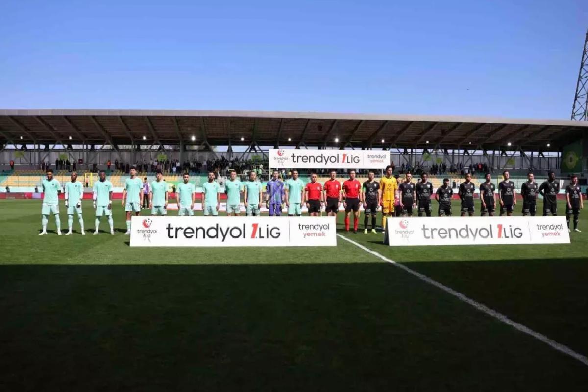 Esenler Erokspor, Kocaelispor’u 3-1 Yendi