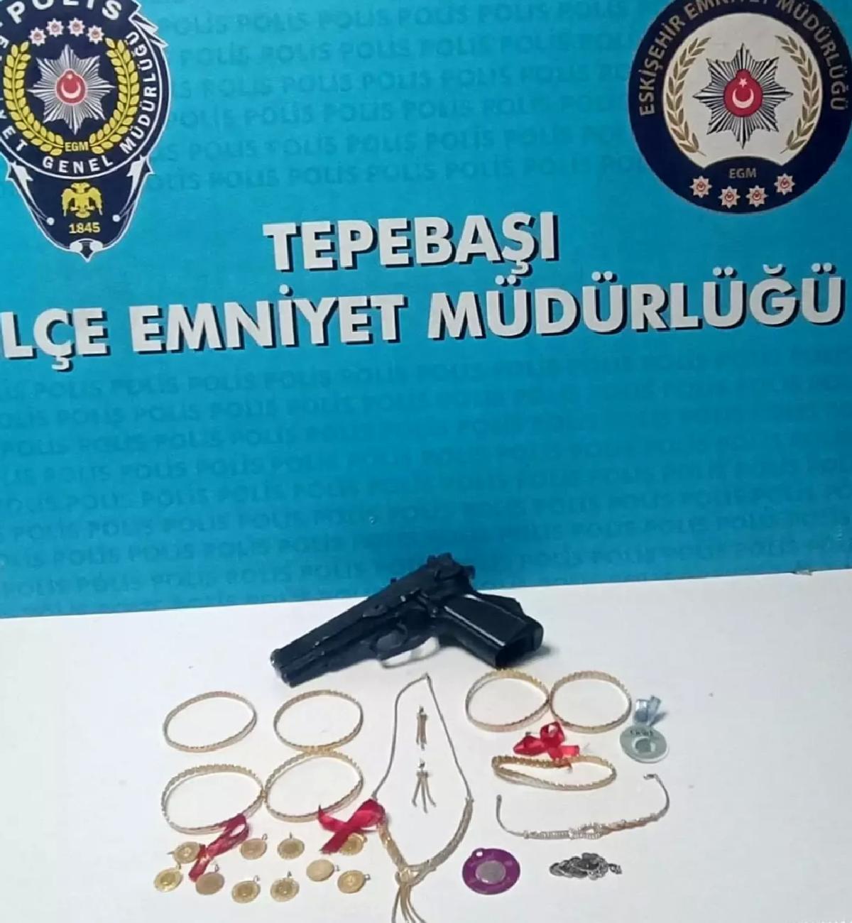 Eskişehir’de Dolandırıcılar Yakalandı
