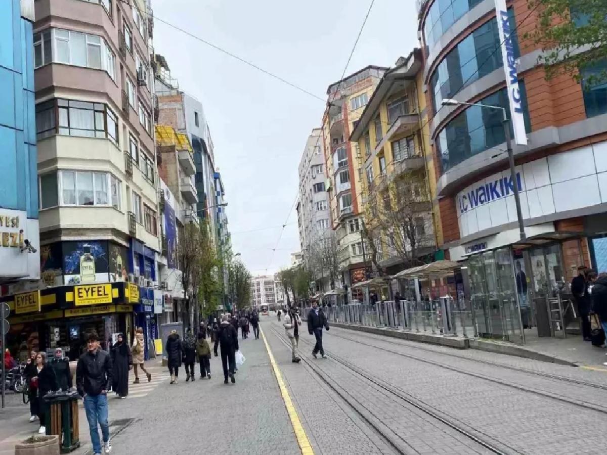 Eskişehir’de Soğuk Hava Hareketliliği Azalttı