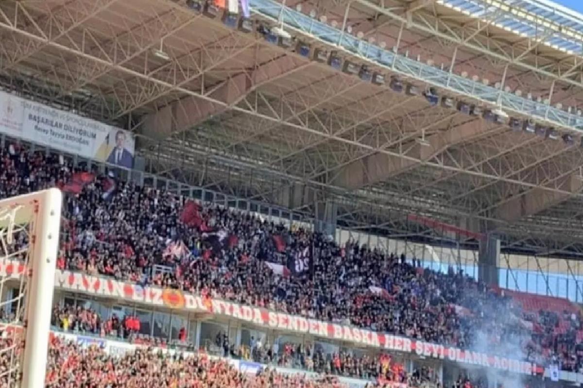 Eskişehirspor’un Bölgesel Amatör Lig maçını 20 bin 117 seyirci izledi
