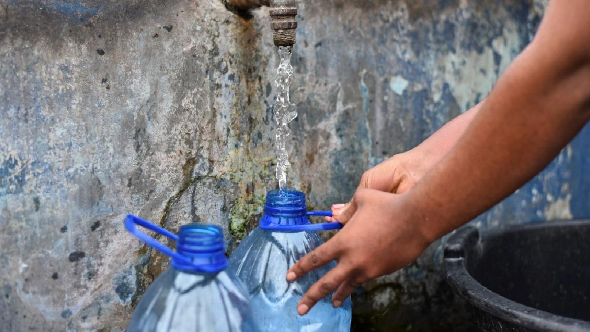 Etiyopya’da içtikleri su yüzünden hasta oldular