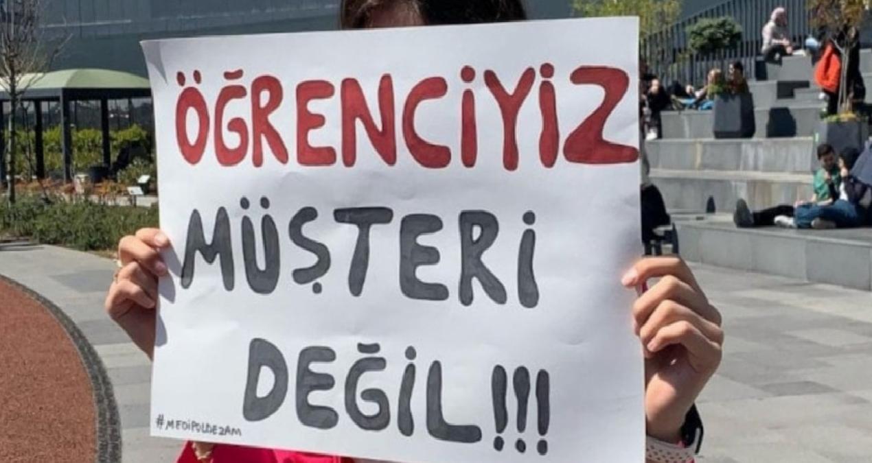 Fahrettin Koca sahibi: Medipol Üniversitesi okul ücretlerine %85 zam yaptı öğrenciler ayaklandı