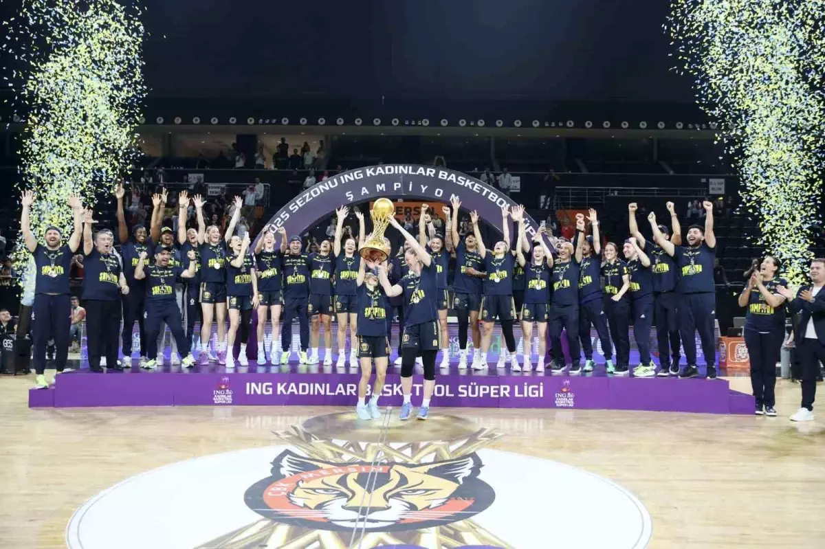 Fenerbahçe 7. Şampiyonluğunu Kazandı