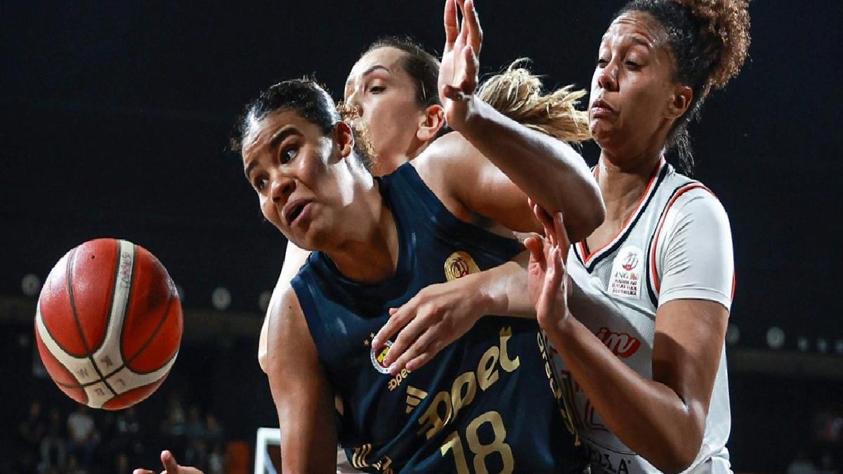 Fenerbahçe, Kadınlar Basketbol Süper Ligi’nde şampiyon oldu
