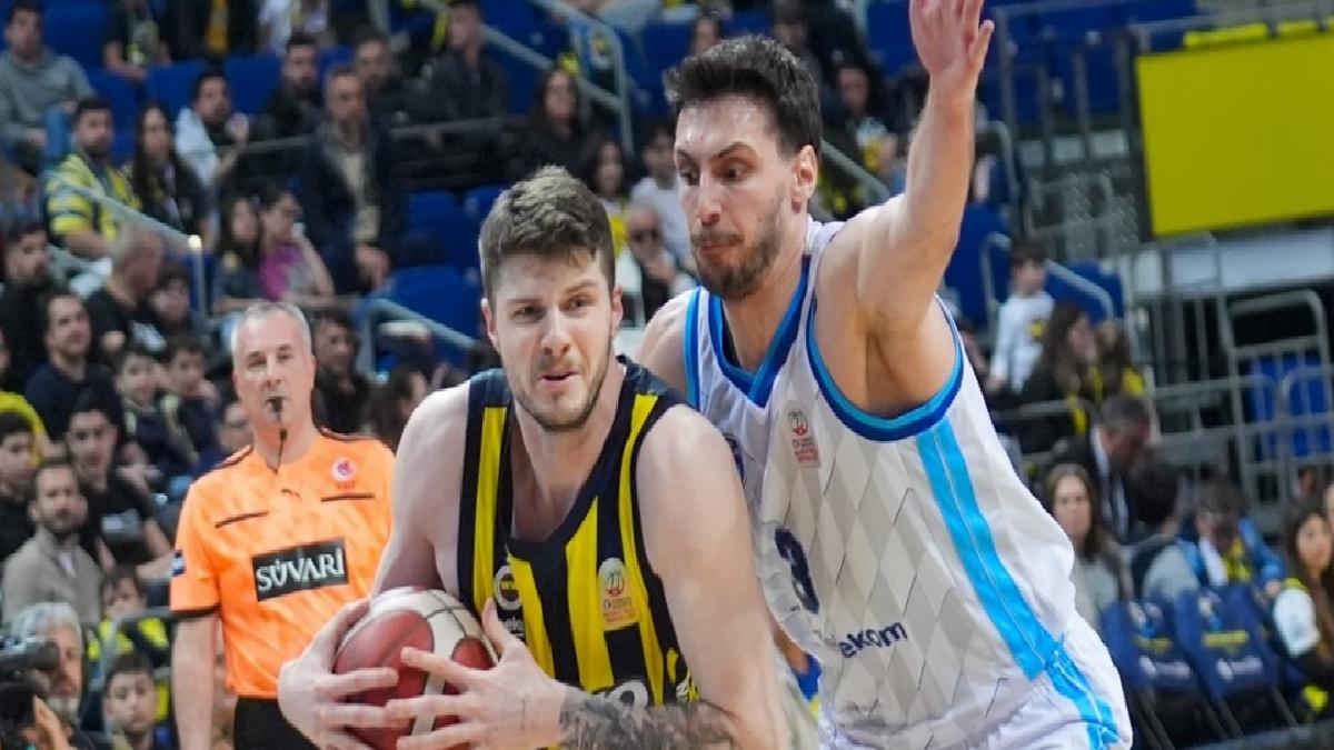 Fenerbahçe, Türk Telekom karşısında sürprize izin vermedi