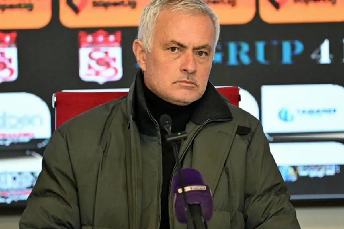 Fenerbahçe’de Jose Mourinho gönderilecek! İşte yerine gelecek isim