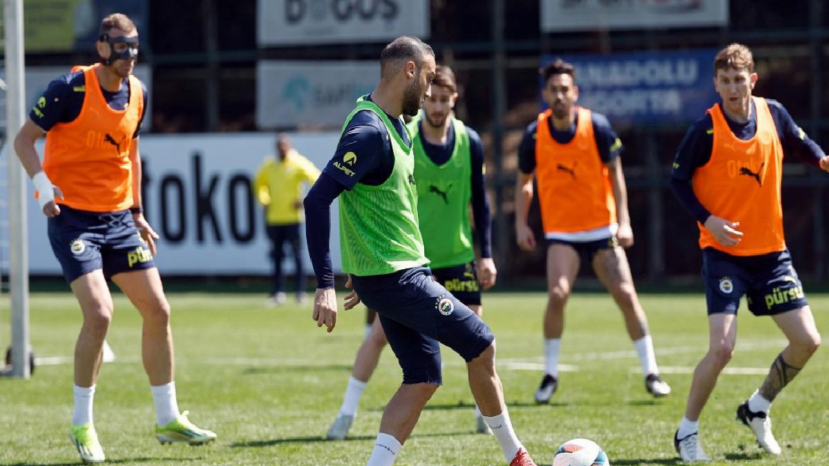 Fenerbahçe’de Kayserispor maçı hazırlıkları sürdü