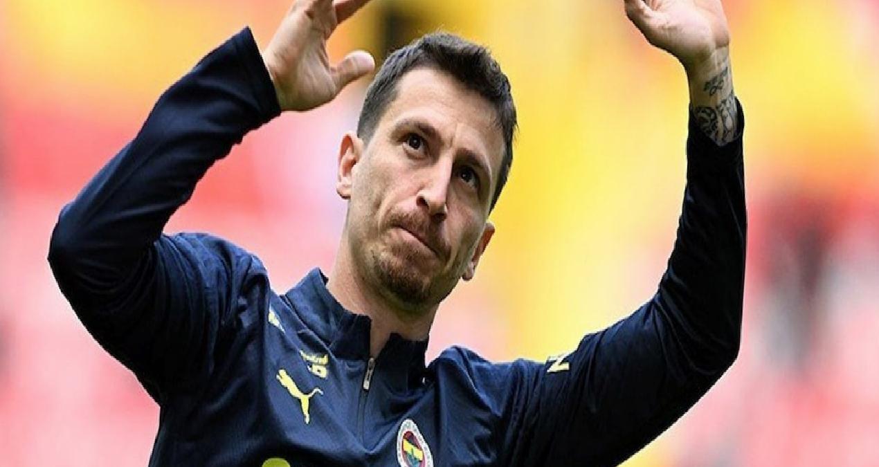 Fenerbahçe’de Mert Hakan şoku! Hastaneye yatırıldı
