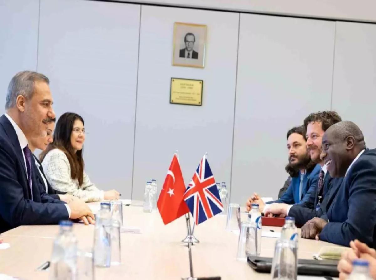 Fidan, Brüksel’de Lammy ile Görüştü