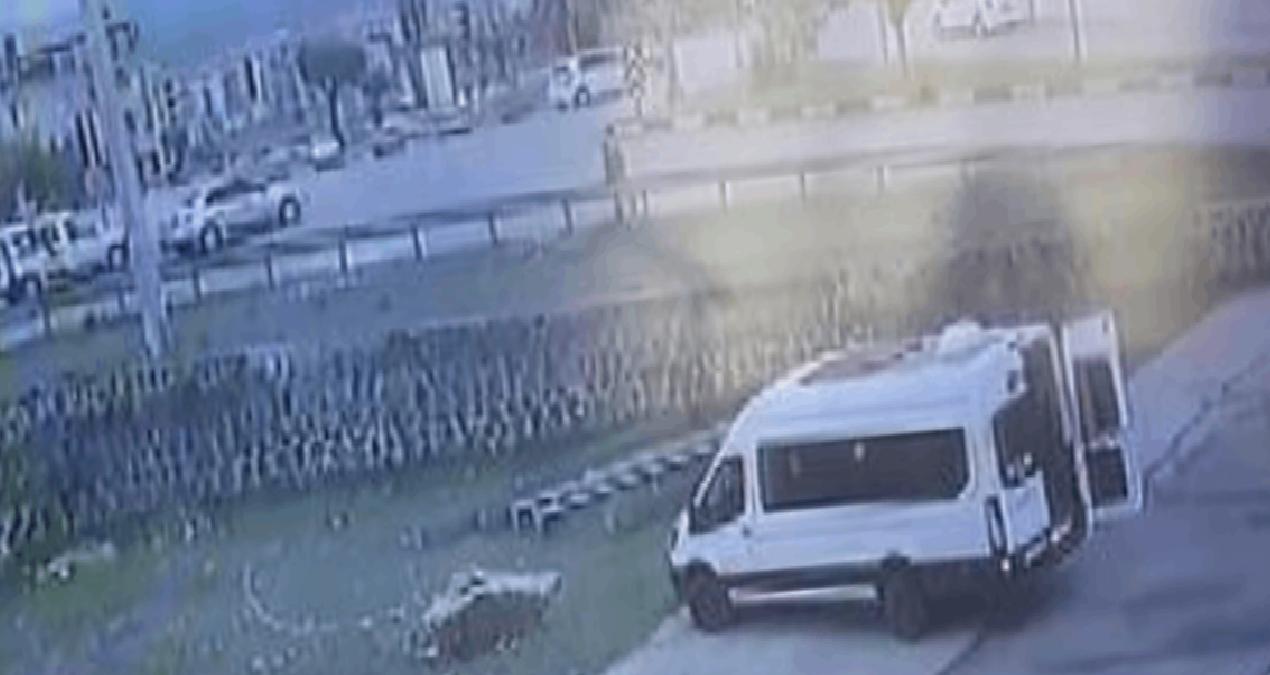 Gaziantep’te anne ve oğlu hayattan koparan kaza kamerada