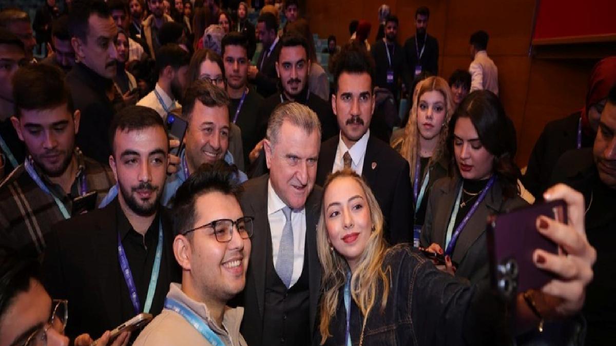 Gençlerin projeleri için toplamda 120 milyon TL destek
