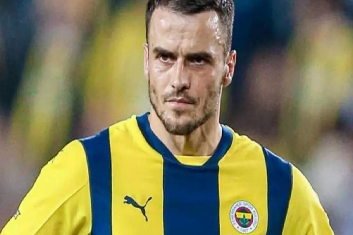 Görüşmeler başladı! Fenerbahçe, Kostic’in bonservisini alacak