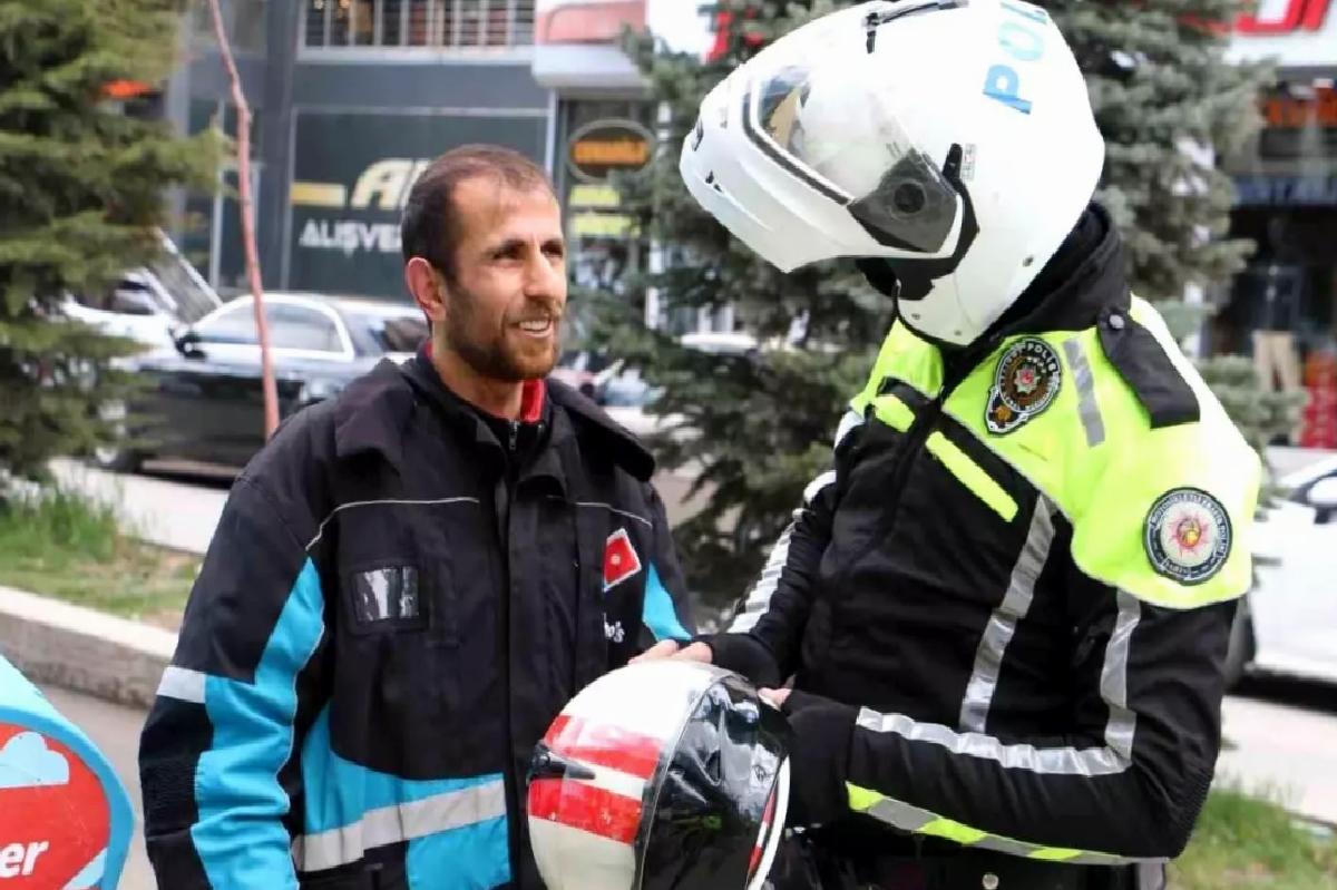 Hakkari’de Motosikletli Kurye Denetimi
