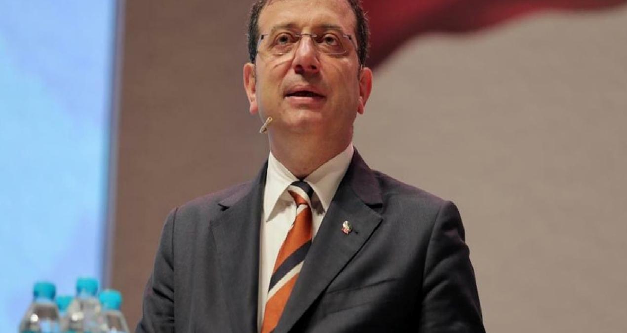 İmamoğlu gazetecilerle sohbet etti