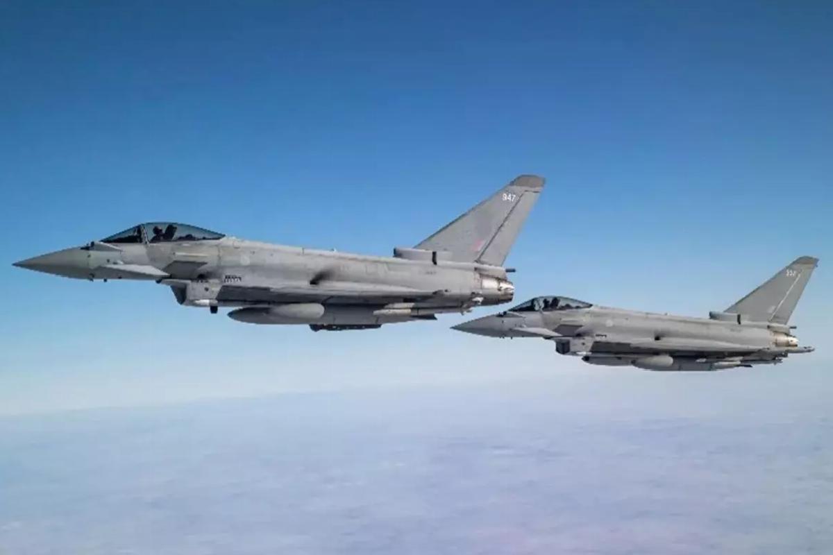 İngiliz savaş uçakları Rus jetlerine müdahale etti!