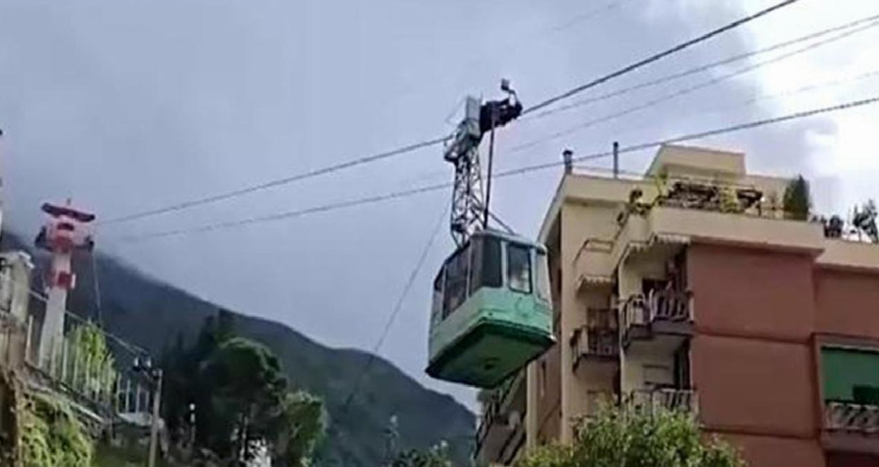İtalya’da teleferik faciası: 4 ölü