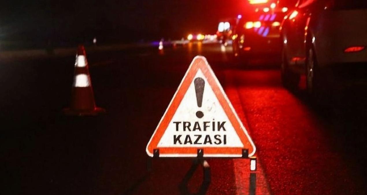 İzmir’de 27 yaşındaki Onur, ağaca çarpıp yaşamını yitirdi