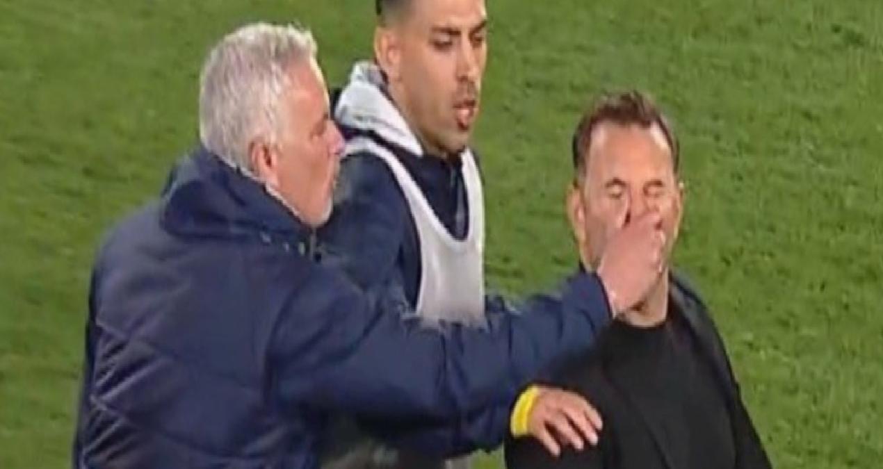 Jose Mourinho, Okan Buruk’un burnunu sıktı