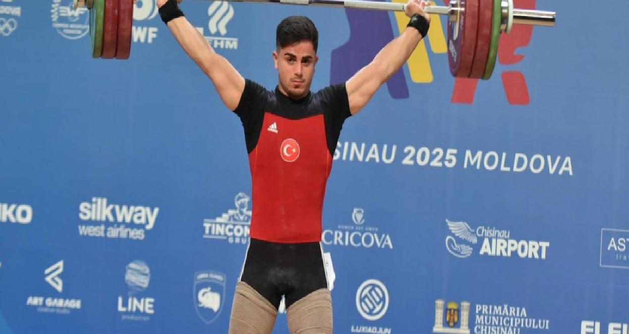 Kaan Kahriman’dan altın madalya