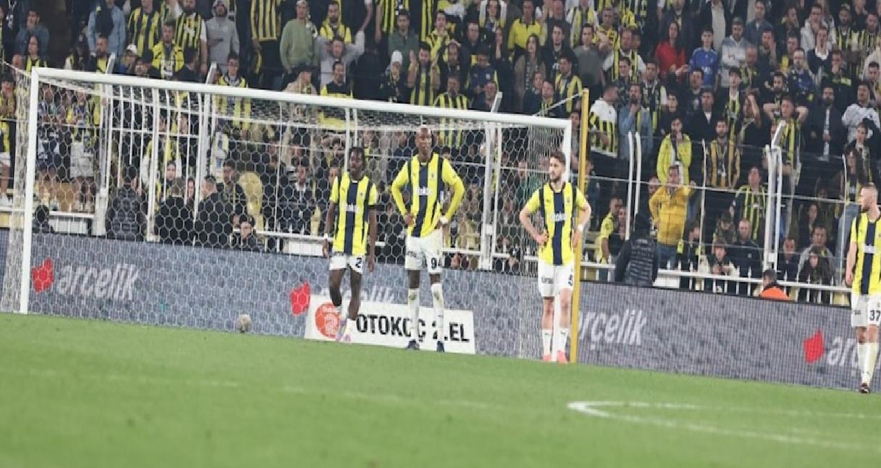 Kadıköy, Fenerbahçe’yi zirveden uzaklaştırdı