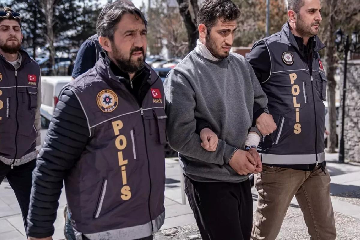 Kadın Cinayeti: Hatice Agcakale Buzlak Toprağa Verildi