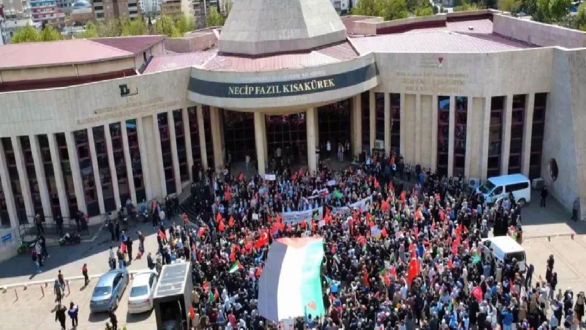 Kahramanmaraş’ta Binlerce Kişiden İsrail’e Protesto