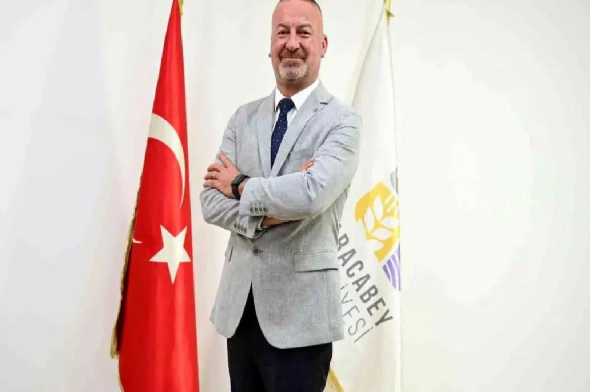 Karacabey Belediye Başkanı Fatih Karabatı İYİ Parti’den Istifa Etti