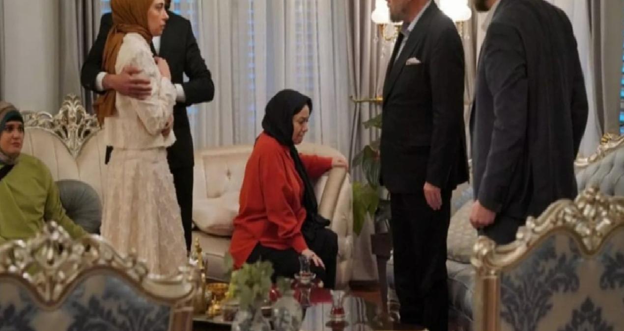 Kızılcık Şerbeti’nin Pembe’si diziden ayrılıyor!