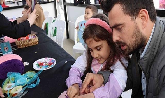 KO-MEK’te 23 Nisan coşkusu renkli şapkalara yansıdı