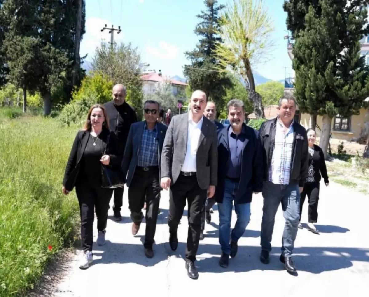 Konyaaltı Belediye Başkanı Cem Kotan Kırsal Mahalleleri Ziyaret Etti