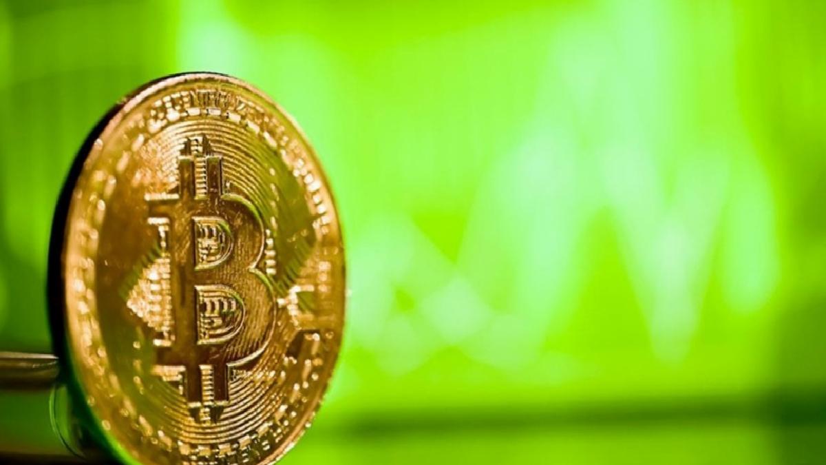 Kripto piyasasında tarihi düşüş yaşandı! Bitcoin 77 bin doların altını gördü