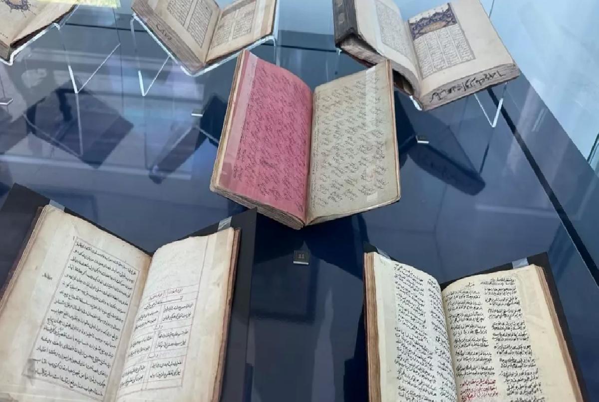 Leyla vü Mecnun Sergisi Açıldı