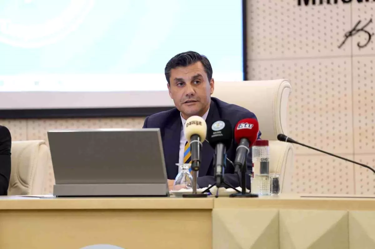Manisa Büyükşehir’in kredi notu “AAA”