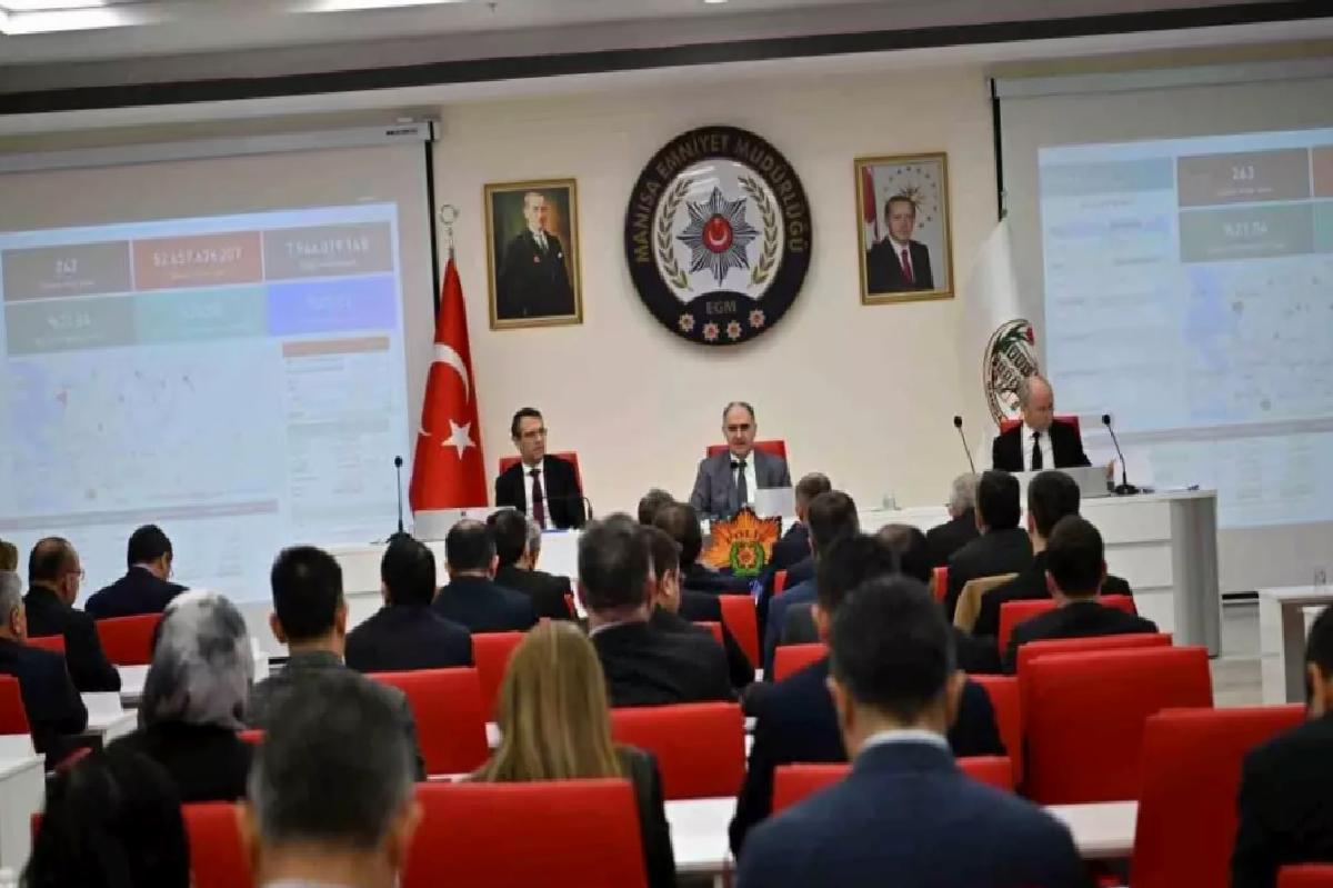 Manisa’da 2025 Yılı Yatırım Projeleri Toplantısı Gerçekleştirildi