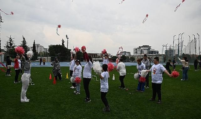 Manisa’da özel bireyler için renkli şenlik