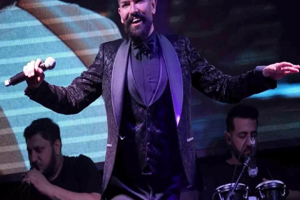 Mehmet Çevik’ten Yeni Şarkı: ‘Ben Ordayım’ Canlı Performansla Tanıtıldı