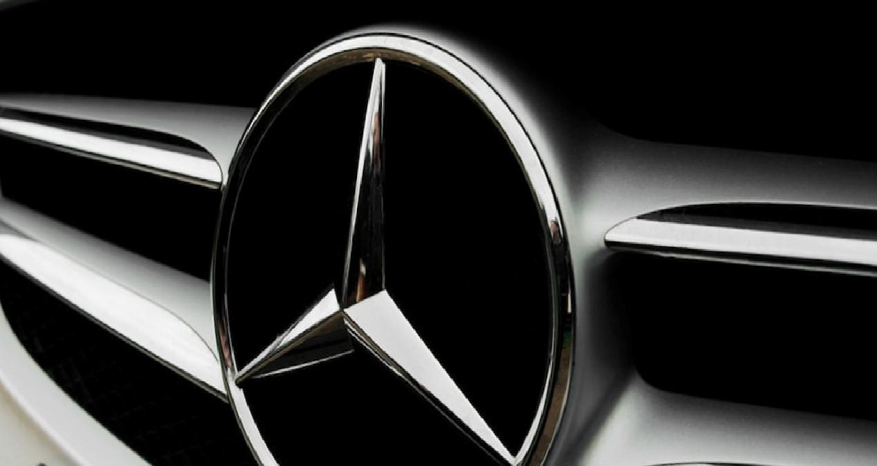 Mercedes-Benz iki modelinin üretimini durdurma kararı aldı