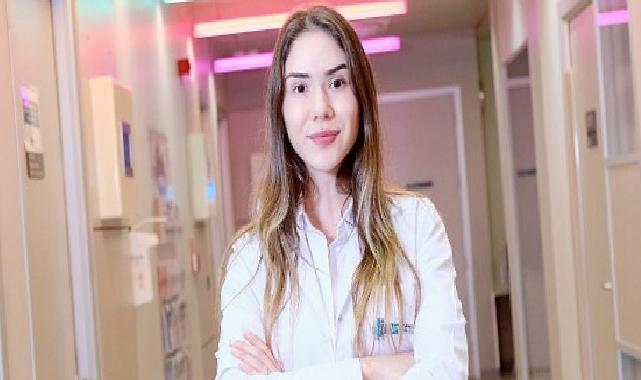 ‘mış gibi’ gülmek bile yetiyor…