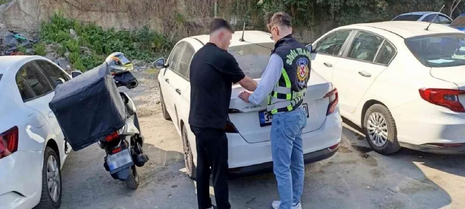 Motosikletli Tekrar Trafiği Tehdit Etti