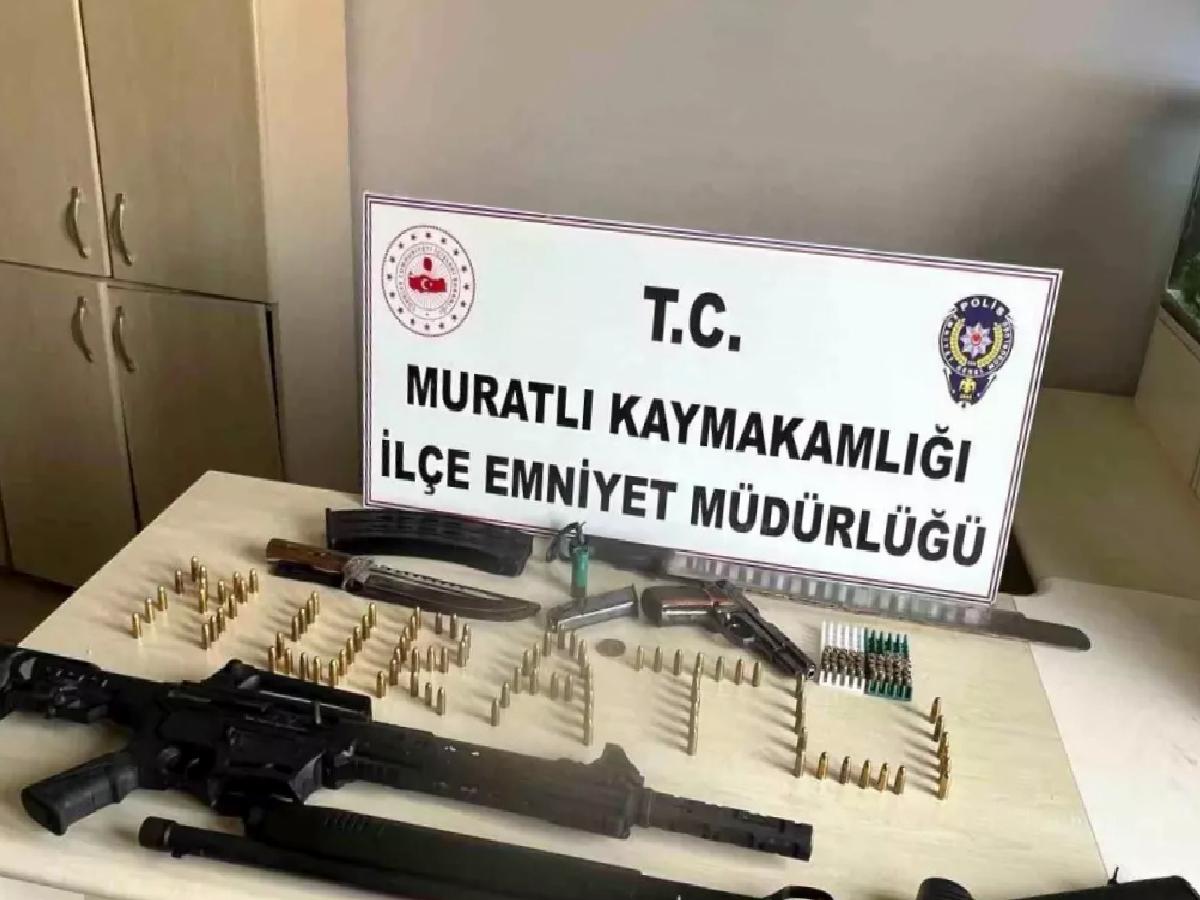 Muratlı’da Silah ve Suç Aletleri Ele Geçirildi