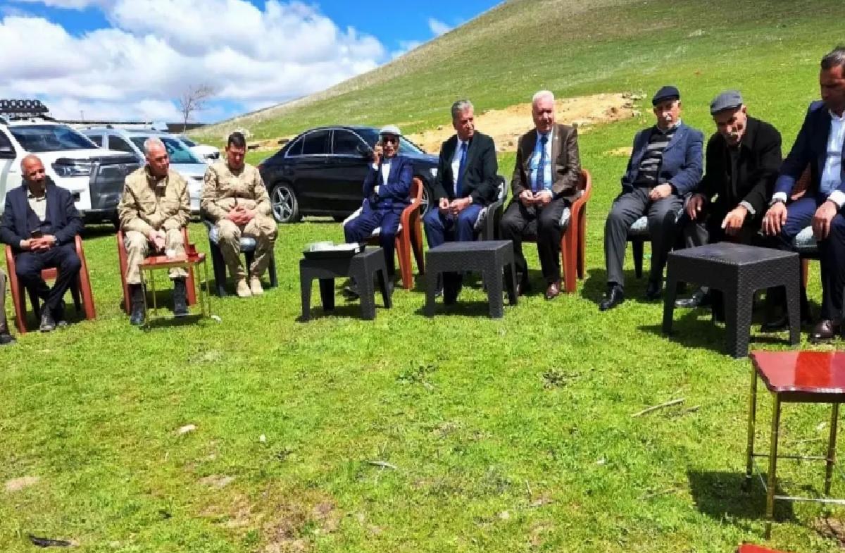 Muş’ta İki Aile Arasındaki Husumet Barışla Sonuçlandı