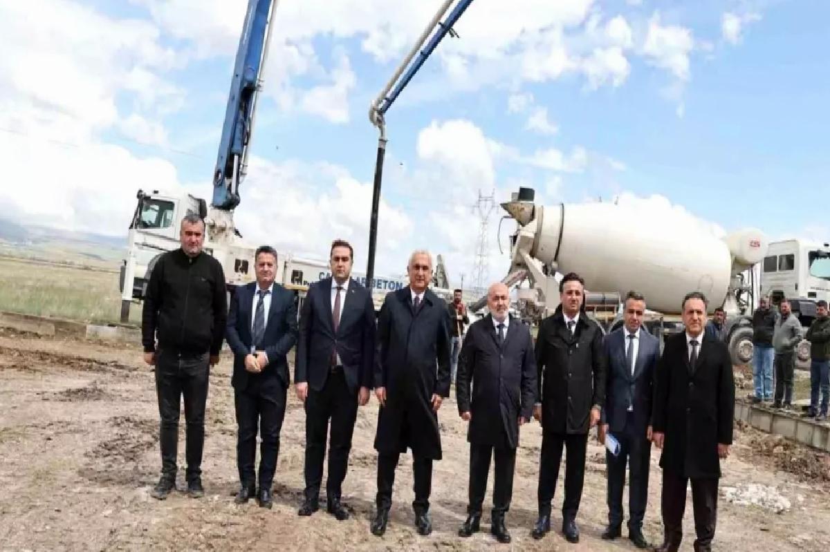 Muş’ta Sokak Hayvanları için Doğal Yaşam Alanı İnşaatı Başladı