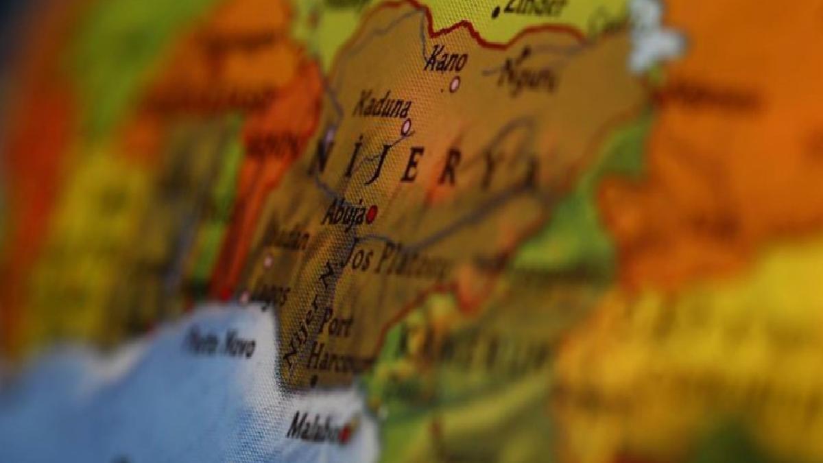 Nijerya’da hükümet karşıtı şarkıya yayın yasağı getirildi
