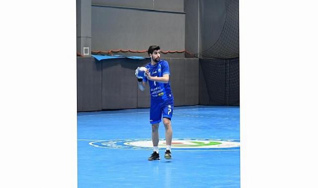 Nilüfer Belediyespor final için avantaj yakaladı