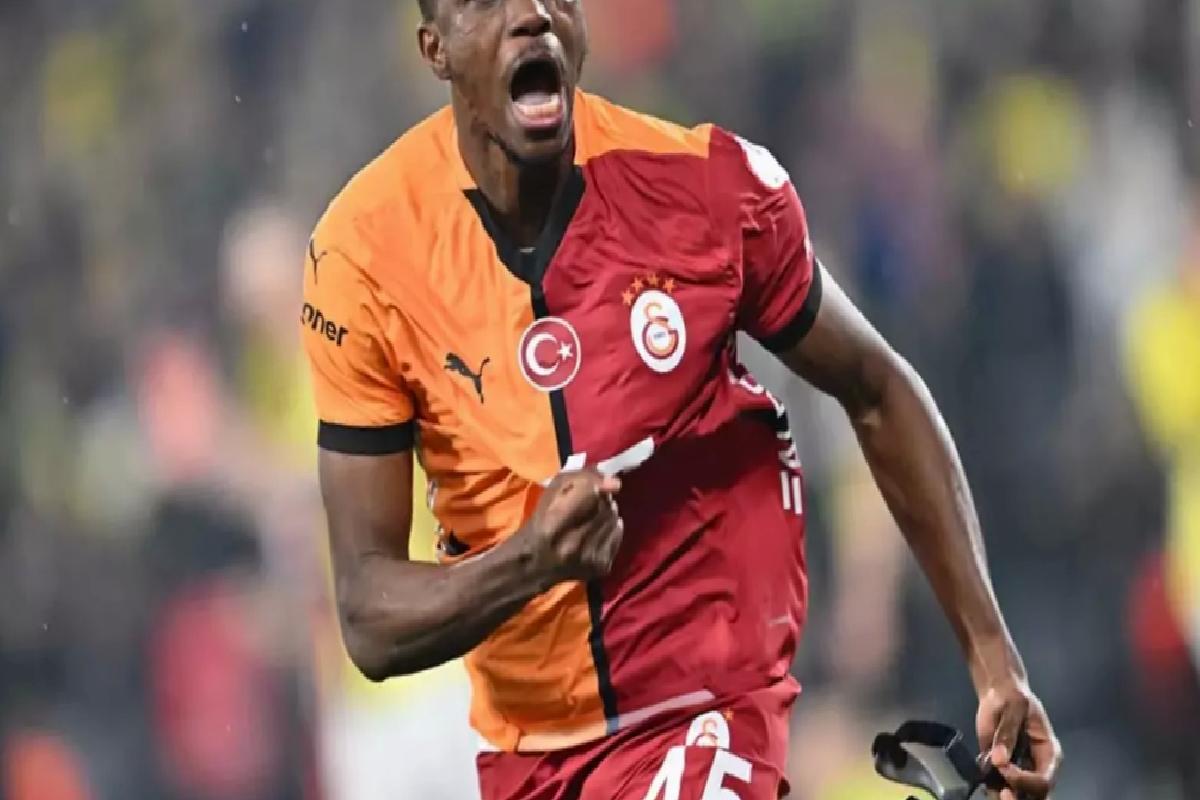 Osimhen, kalan maçlarda atacağı gollerle kariyer rekorunu kırabilir