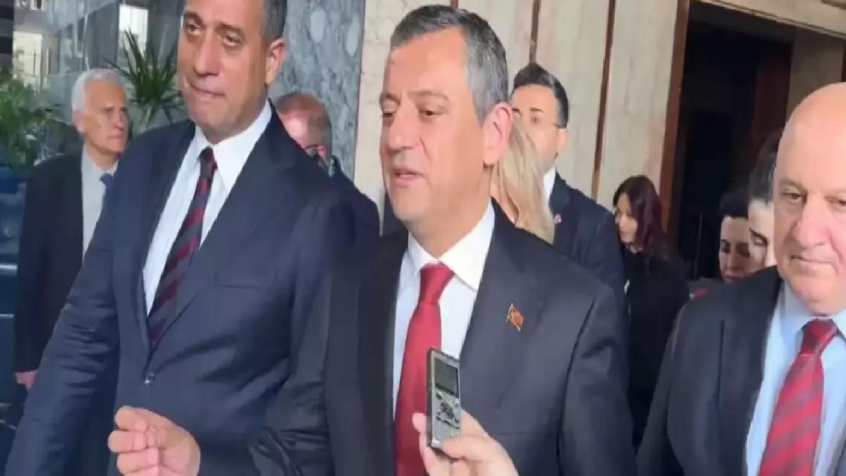 Özgür Özel: Cumhuriyet Yasaklanamaz